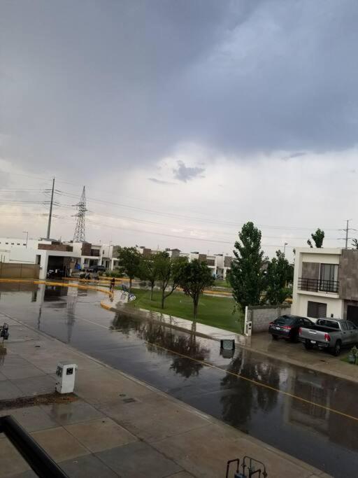 Apartmán Moderna Habitacion/Bano Privada Ciudad Juárez Exteriér fotografie